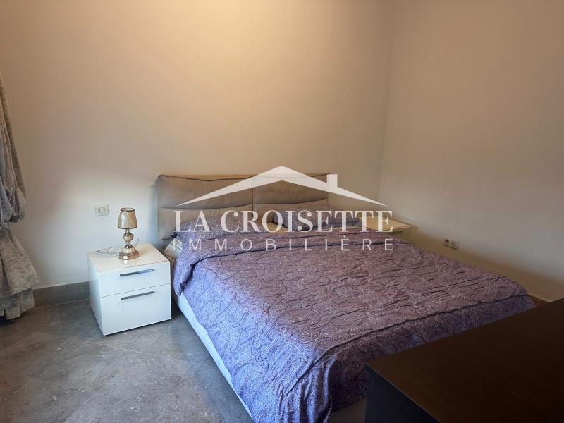 Triplex S+5 avec jardin à La Marsa